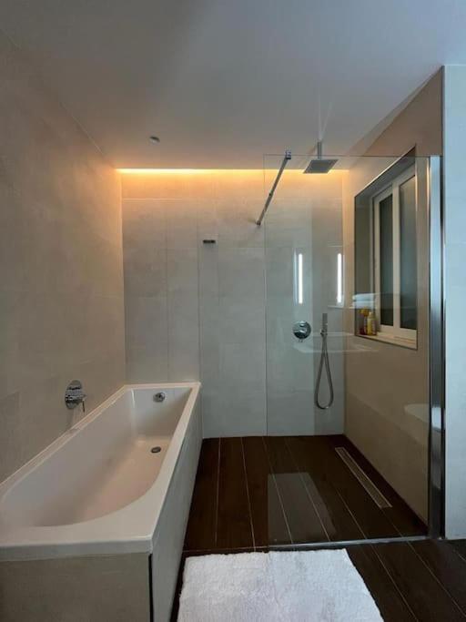 Chester Apartament